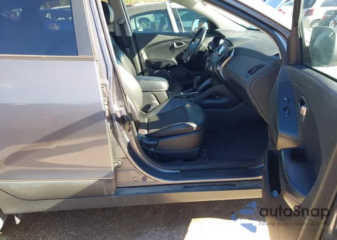 2015 Hyundai Tucson Se from USA, damaged, VIN KM8JU3AG1FU965906